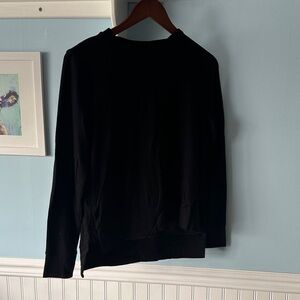 Beyond Yoga Black lightweight sweater
